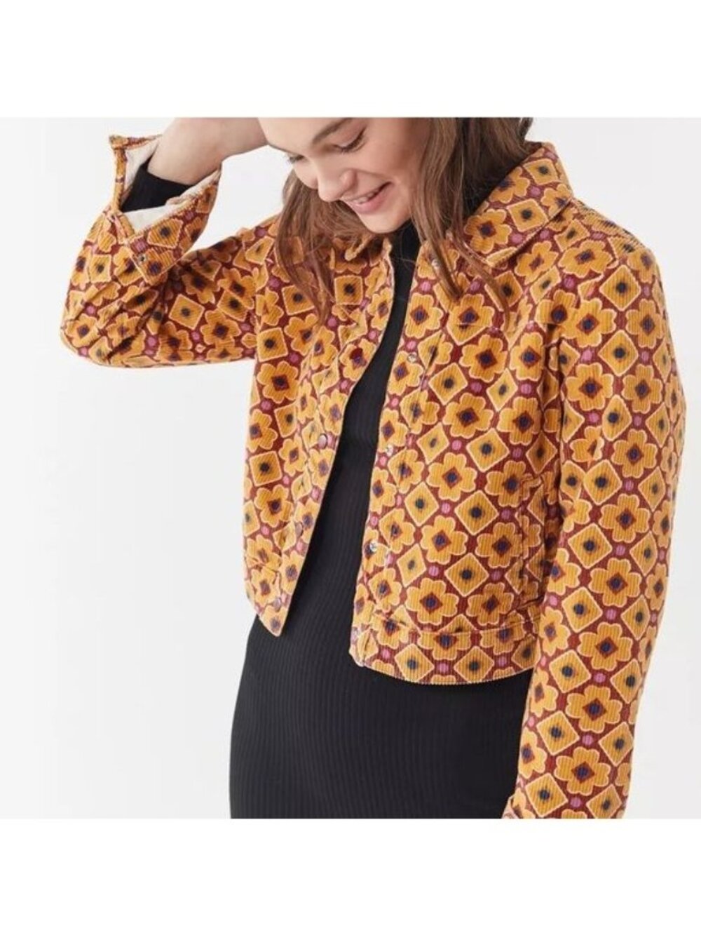 Urban Outfitters Sofie Printed Corduroy Cropped Jacket size Medium Snap Closure